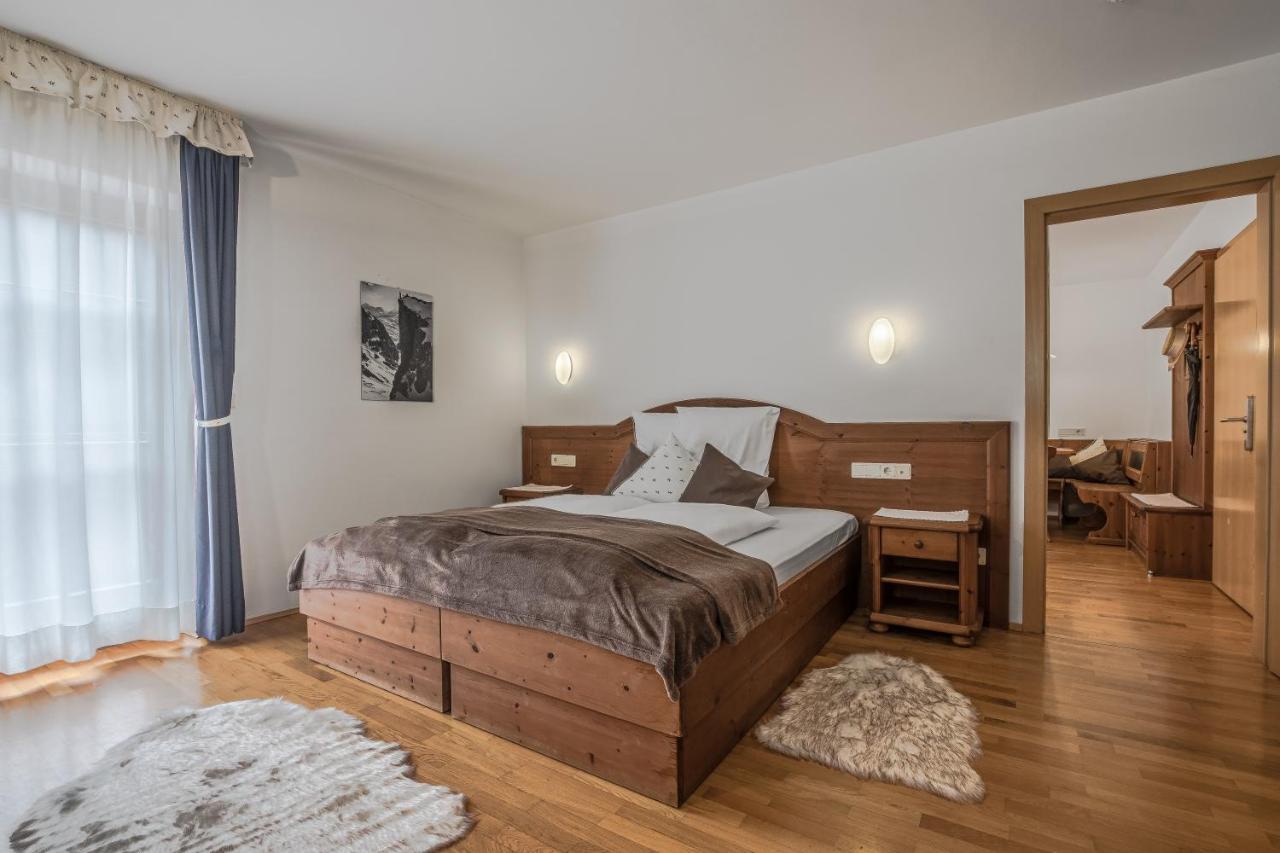Crep Sella Hotel Colfosco Buitenkant foto