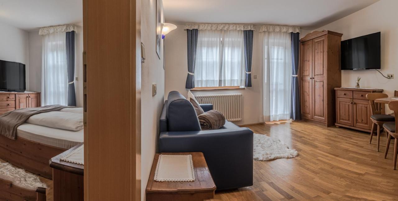 Crep Sella Hotel Colfosco Buitenkant foto